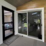 1060-09 Enclosed Porch 12-min